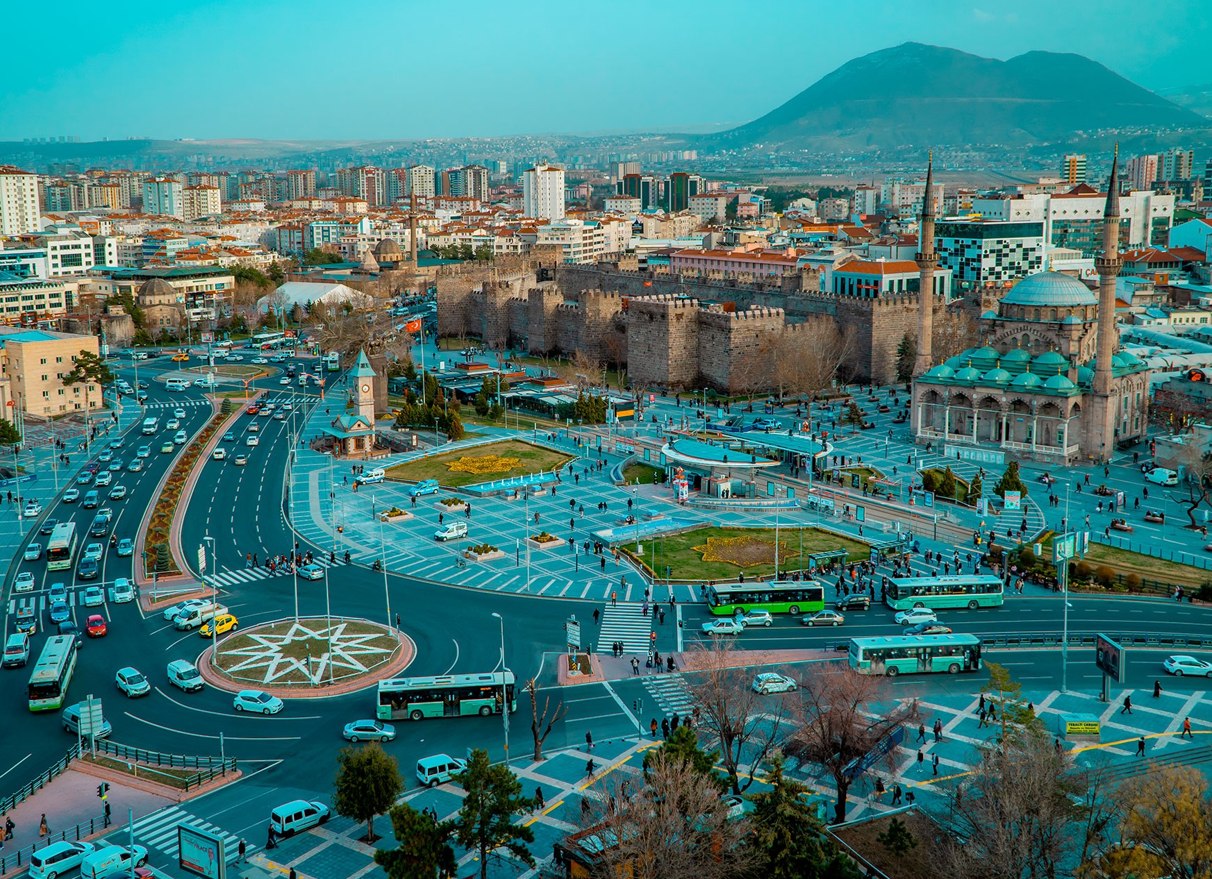 Выбор сферы малого бизнеса: перспектива производства простых строительных материалов