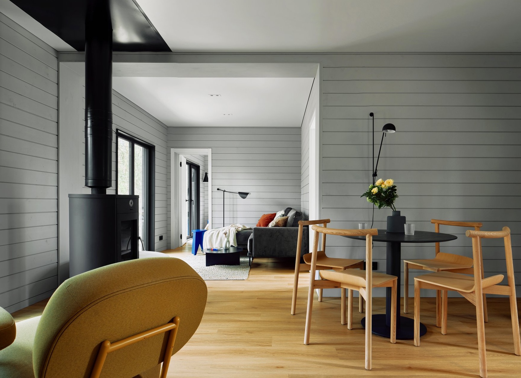 Уникальные и недорогие варианты внутренней отделки террасы