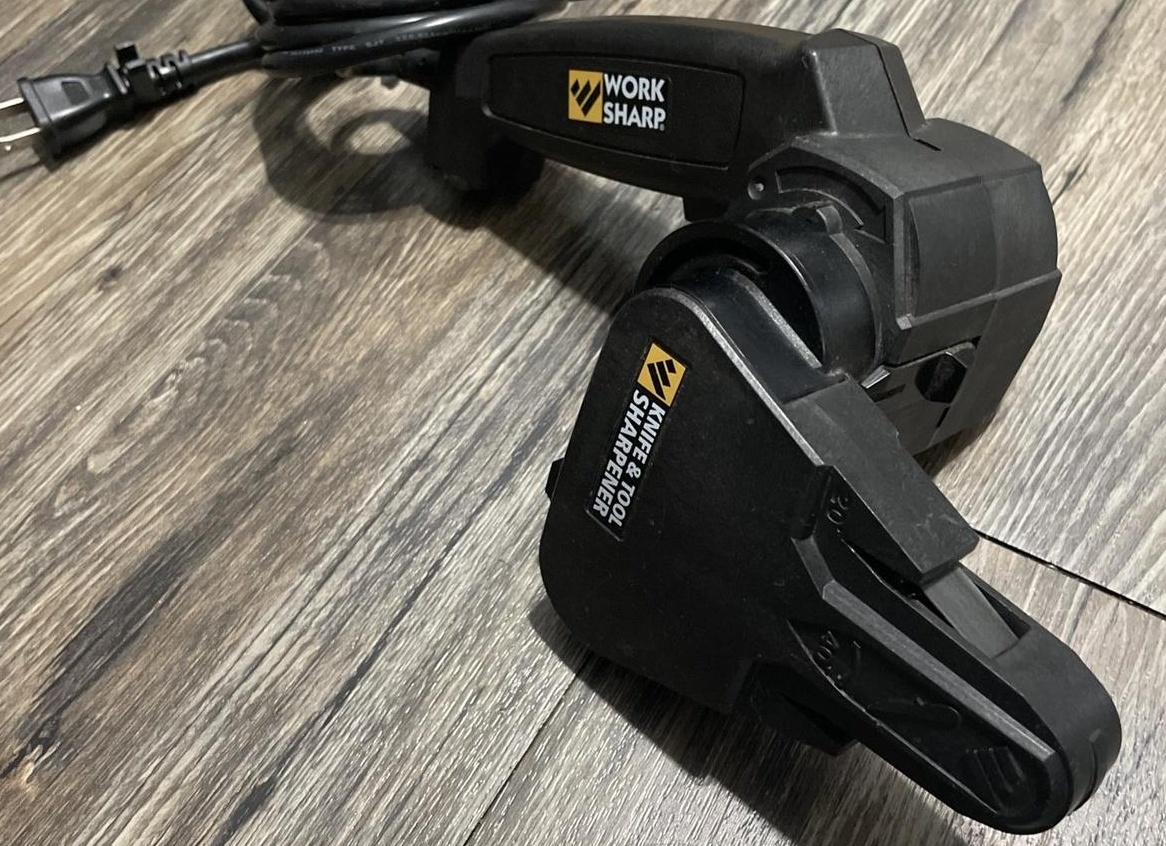 Электроинструмент точило