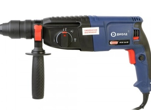 Ручной электрический инструмент для строительной бригады